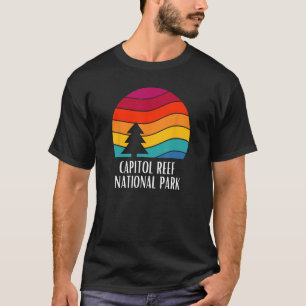 Capitol Reef National Park Retro National Park Su T-Shirt