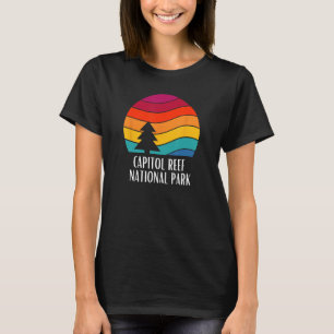 Capitol Reef National Park Retro National Park Su T-Shirt