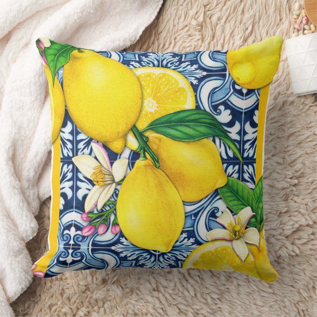 Capri lemon pattern throw pillow (Blanket)