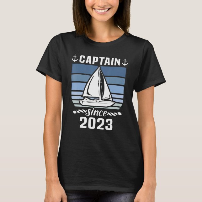 Captain 2023 Boat Driving Licence Motorboat Sailin T-Shirt (Front)