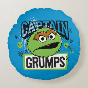 Captain Oscar Grumps Round Pillow