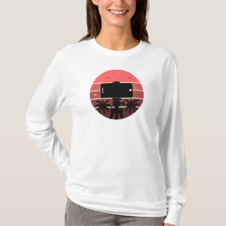 Capture Life Vibes – Tropical Sunset Creator T-Shirt