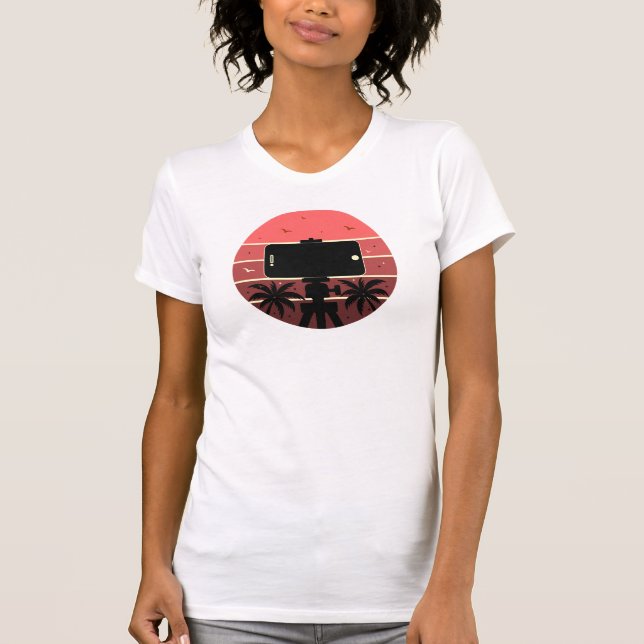Capture Life Vibes – Tropical Sunset Creator T-Shirt (Front)