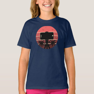 Capture Life Vibes – Tropical Sunset Creator T-Shirt