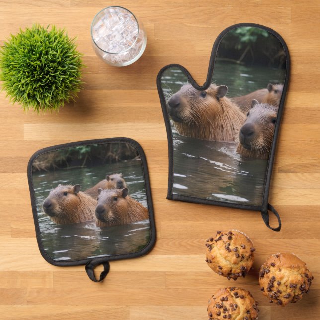 Capybaras' Swimming In The River,  Oven Mitt & Pot Holder Set (Top Down)