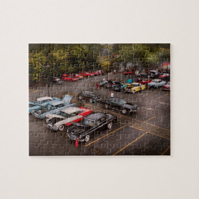 Car - Antique car show Jigsaw Puzzle (Horizontal)