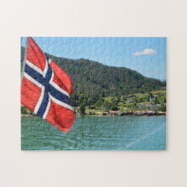 Car-ferry dans le puzzle denteux de la Norvège (Horizontal)
