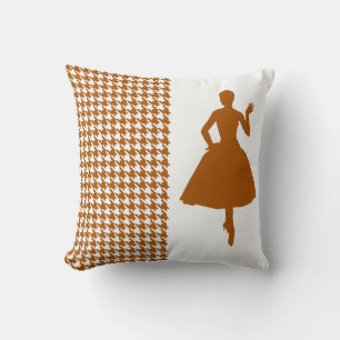 Caramel Modern Houndstooth with Fashion Silhouette Throw Pillow