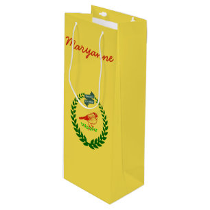 Cardinal Holly Wreath Seasons Bright Wine Gift Bag