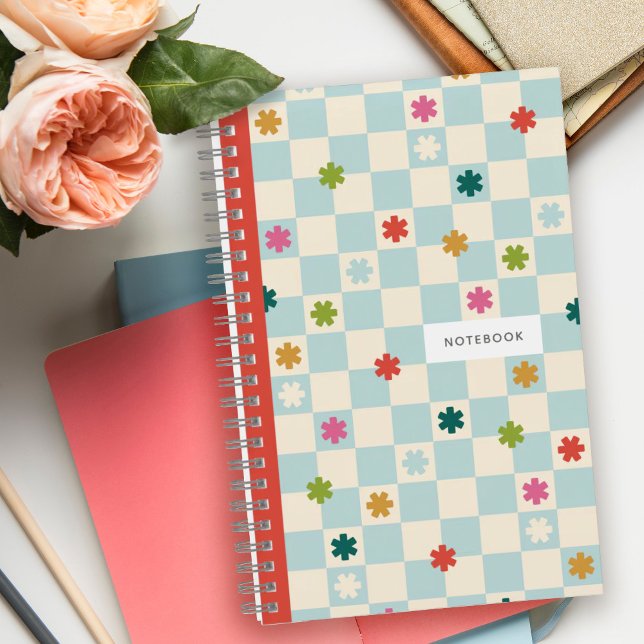 Carnet à motifs étoiles fleurs damier bleu (Créateur téléchargé)
