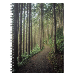 Carnet Augmentant dans les montagnes Wakayama, le Japon