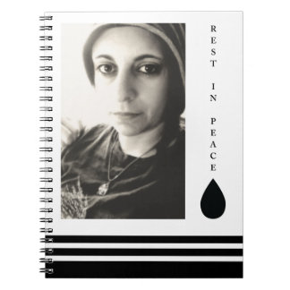 Carnet autre chose dans le drop de la paix