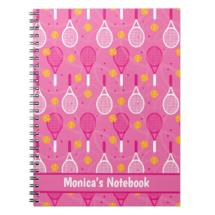 Carnet Avec le nom motif de raquette de tennis rose et bl
