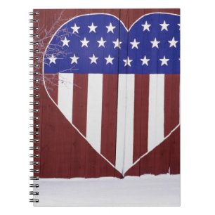 Carnet Bannière étoilée en forme de coeur