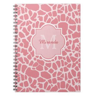 Carnet Beau motif rose de girafe avec le monogramme et le