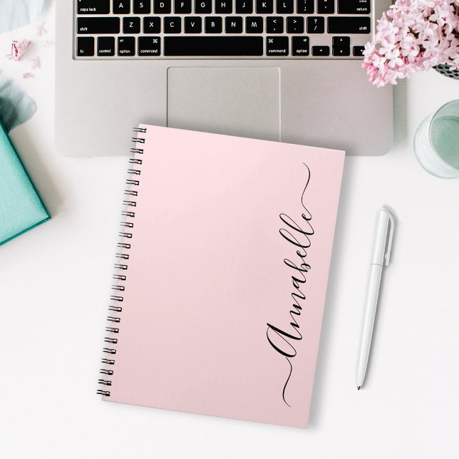 Carnet Blush Dusty rose Nom personnalisé (Modern pink personalized notebook with script text.  Available in pink, black or mint/aqua.)