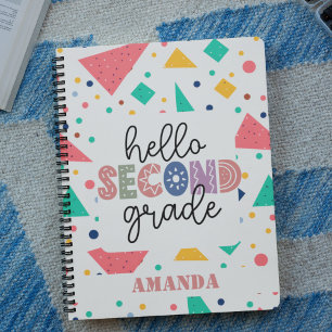 Carnet Bonjour école Grade coloré nom géométrique personn