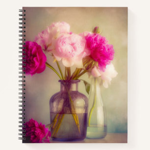 Carnet Bouquet de pivoines vintages dans les vases de ver