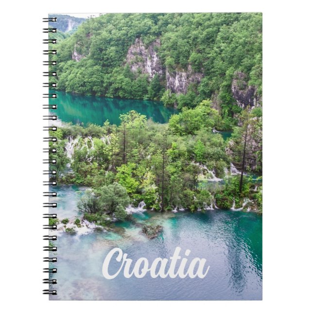 Carnet Cascade de cascade dans le parc des lacs Plitvice, (Devant)