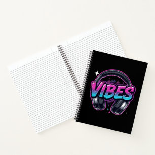 Carnet Casque Audio Neon Vibes Cyberpunk Spirale