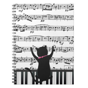 Carnet Chat Noir Sur Touches De Piano