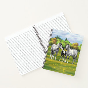 Carnet Chevaux De Peinture Gris De Pâte De Poisson En Été