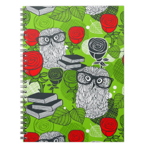 Carnet Chouette en roses rouges