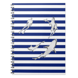 Carnet Chrome Comme Plongeur et requins sur les rayures n