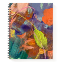 Carnet de notes dans un jardin sauvage