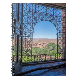 Carnet Décoration de fenêtre ordonnée