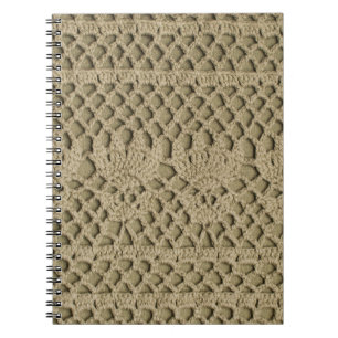 Carnet Dentelle artisanale vert olive sur arrière - plan
