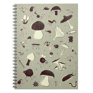 Carnet des champignons et des créatures forestière