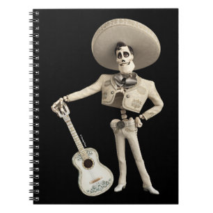 Carnet Disney Pixar Coco   Ernesto   Tenir une guitare