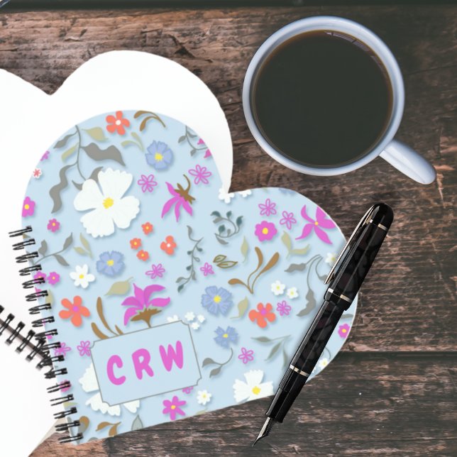 Carnet Ditsy Pop Floral Art Monogrammed Heart Shape (Créateur téléchargé)