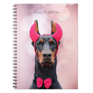 Carnet Doberman en costume diabolique