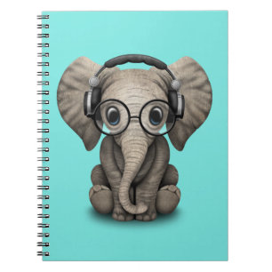 Carnet Écouteurs de port et verre du DJ d'éléphant mig