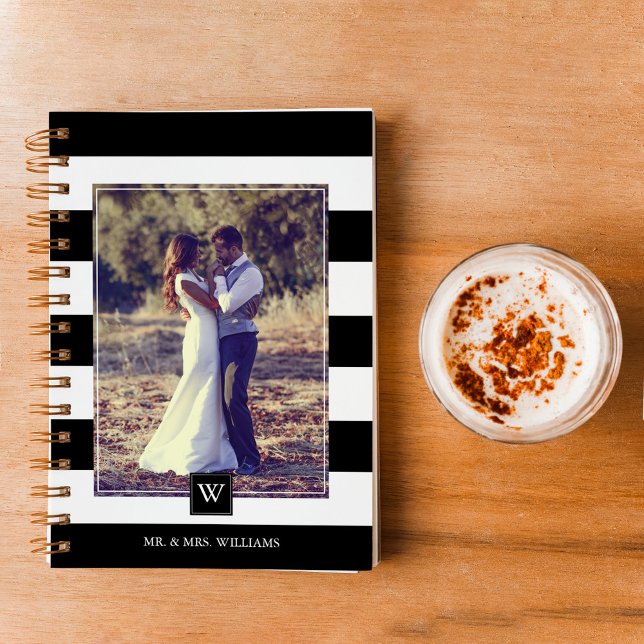 Carnet Élégant Monogramme à rayures noir et blanc (Créateur téléchargé)