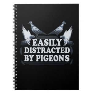 Carnet Facile À Distraire Par Les Pigeons Qui Rendent Des