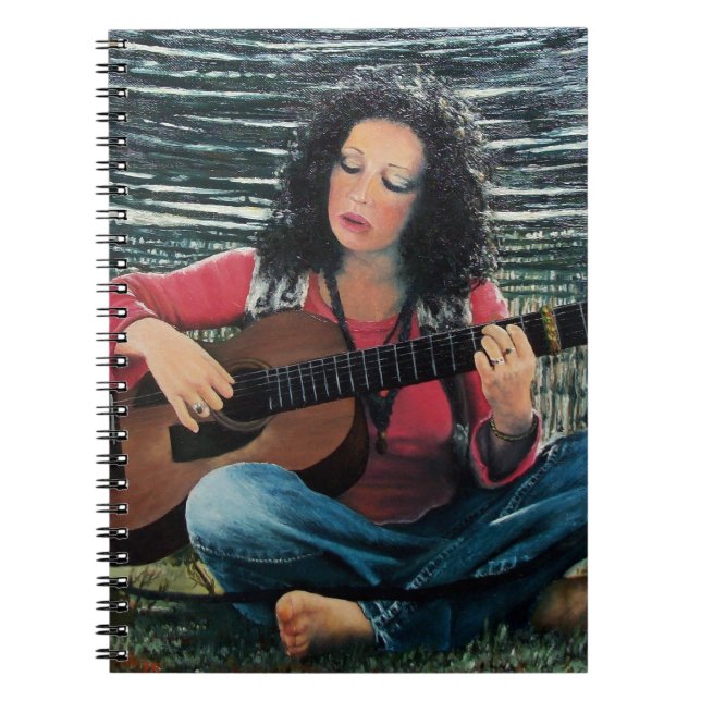 Carnet Femme Jouant De La Musique Avec Guitare Acoustique (Devant)
