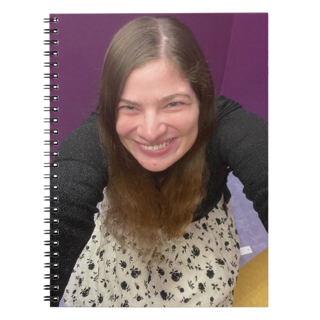 Carnet Fille en robe (Devant)