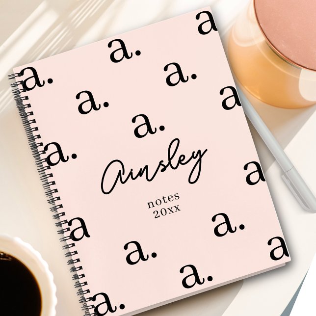Carnet Fille Monogramme Motif Calligraphie Nom Blush Pink (Créateur téléchargé)
