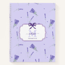 Fleur botanique sauvage de lavande violette