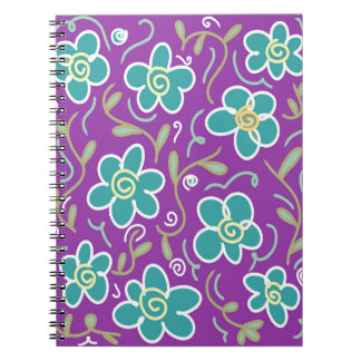 Carnet Fleurs vertes sur design pourpre