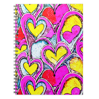 Carnet Formes de cœur de couleur dans une mosaïque d'art