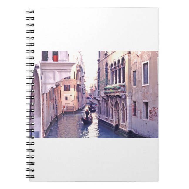 Carnet Gondolas Naviguant Sur Un Canal Dans Le Quartier D (Devant)