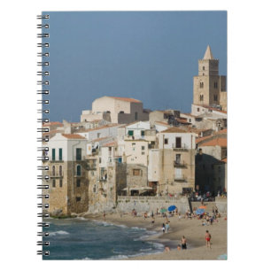 Carnet Italie, Sicile, Cefalu, Ville avec Duomo de