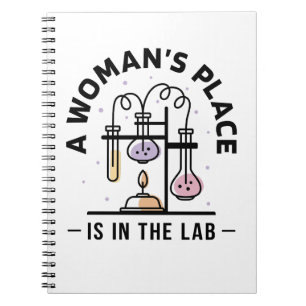 Carnet La place d'une femme est au labo – Art STEM