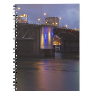 Carnet Le pont Morrison sur la rivière Willamette