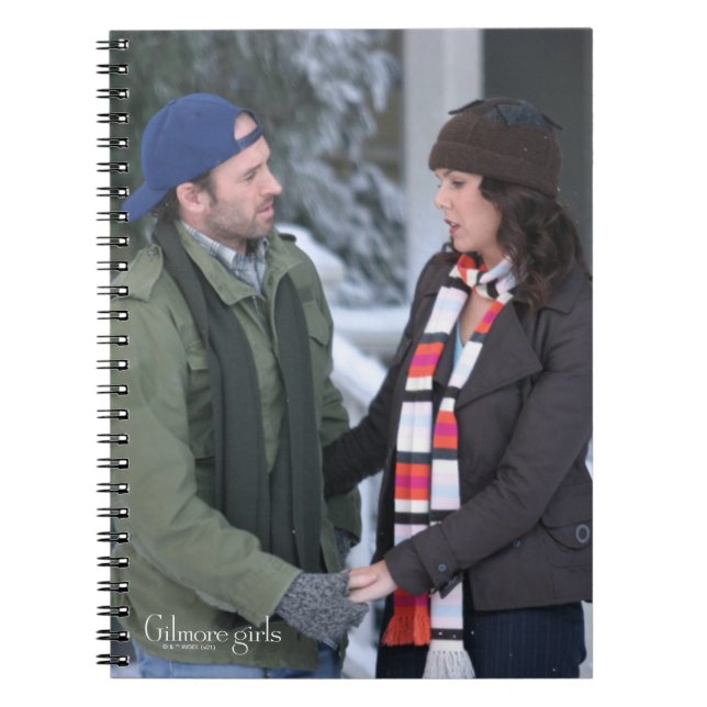 Carnet Lorelai & Luke Holding Hands in the Snow (Devant)