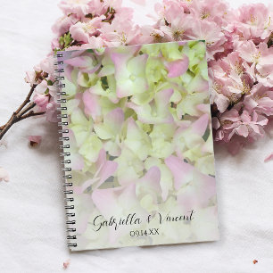 Carnet Mariage de fleurs d'Hydrangée presque roses